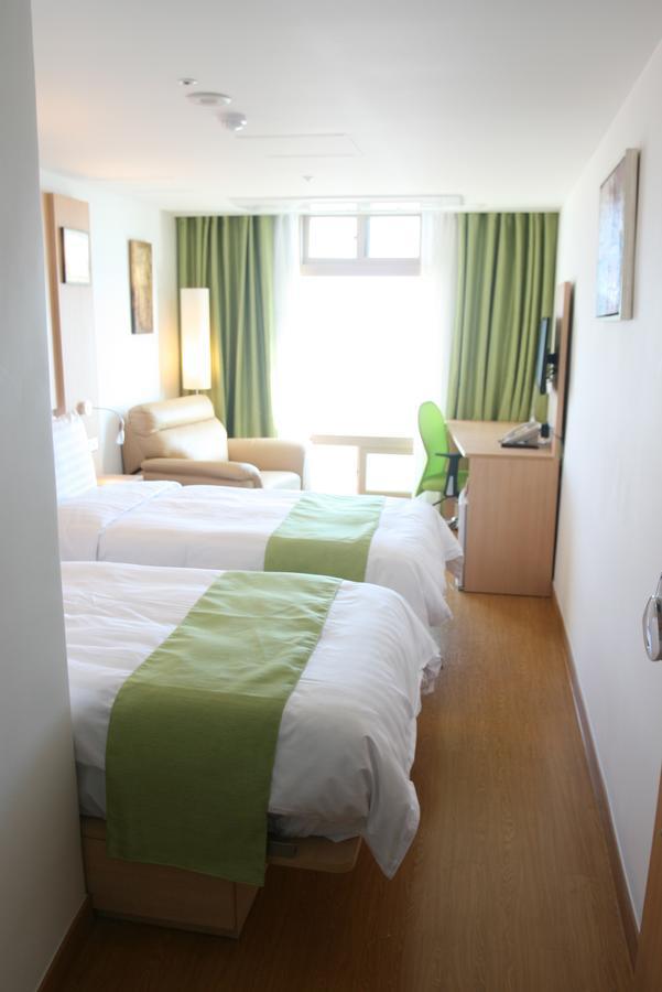 Gunsan Apple Tree Hotel Extérieur photo