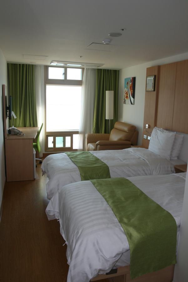 Gunsan Apple Tree Hotel Extérieur photo