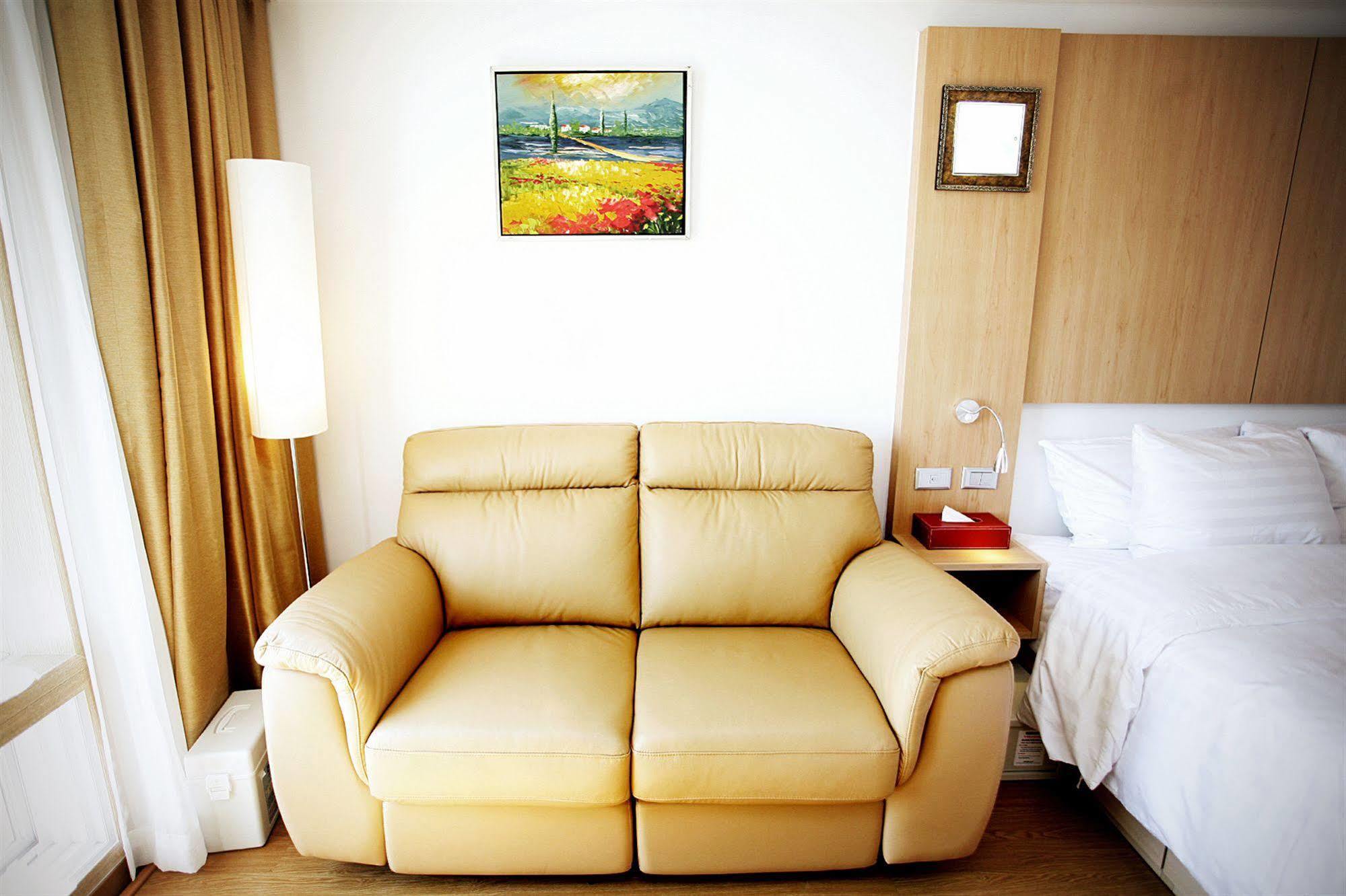 Gunsan Apple Tree Hotel Extérieur photo